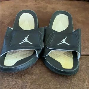 Men Jordans slides size 11